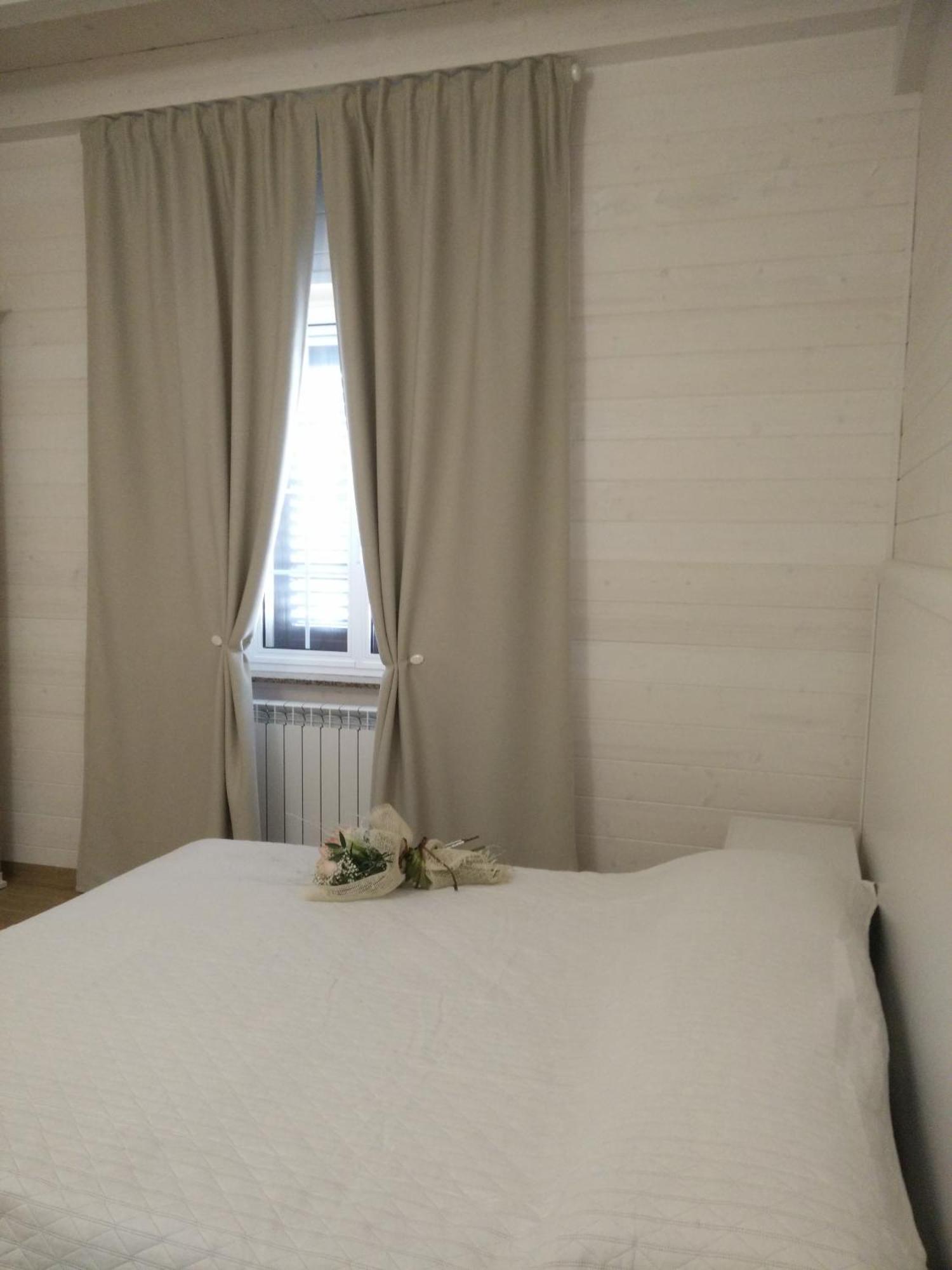 Bed and Breakfast Le Camelie Marina di Ginosa Habitación foto